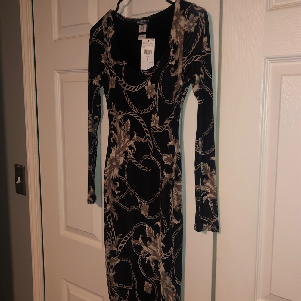 Fashion Nova Dress NEW WITH TAGS - Picture 2 of 5